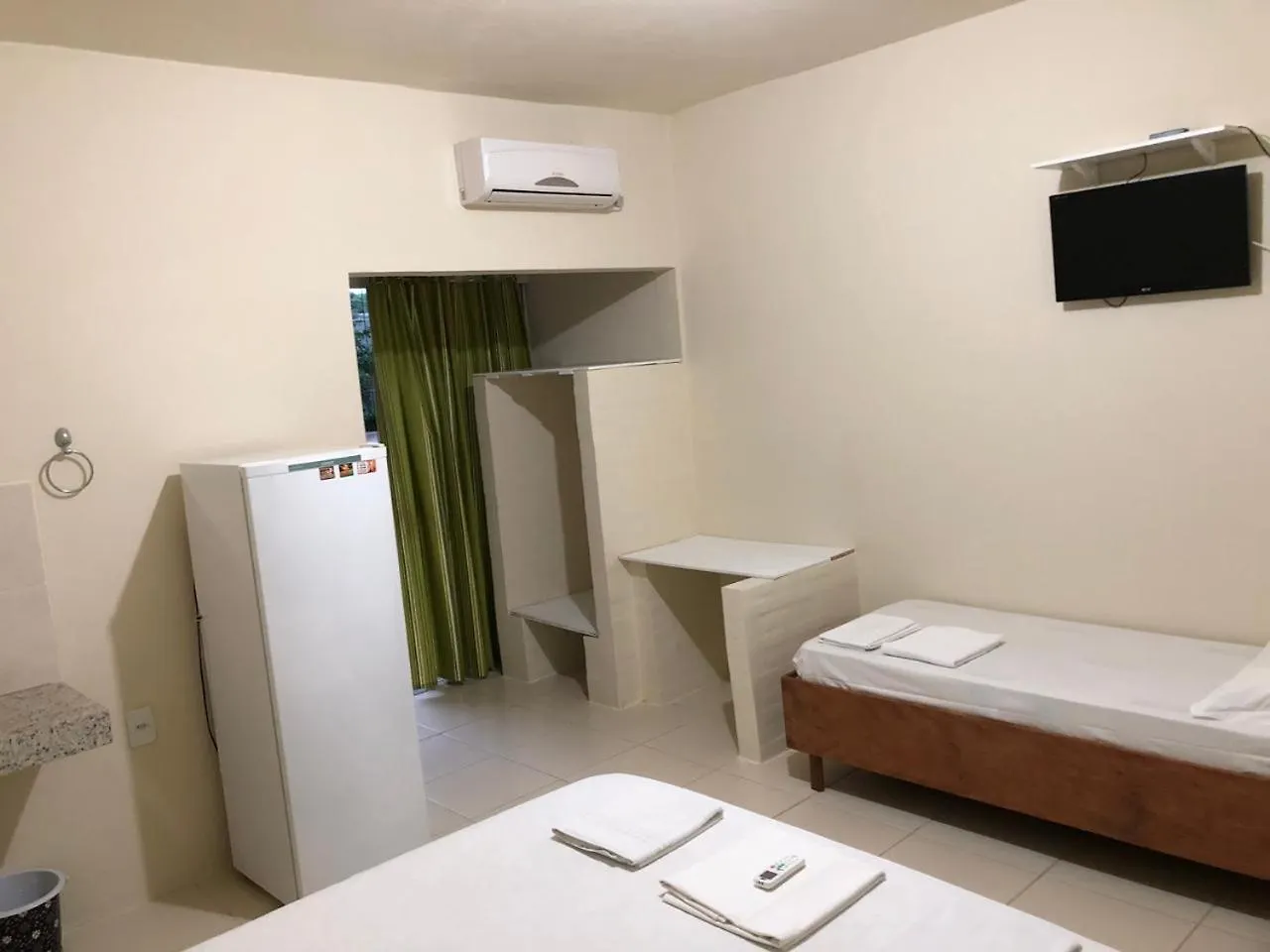 בומבינאס Mariscal Residence Apart Hotel בית הארחה